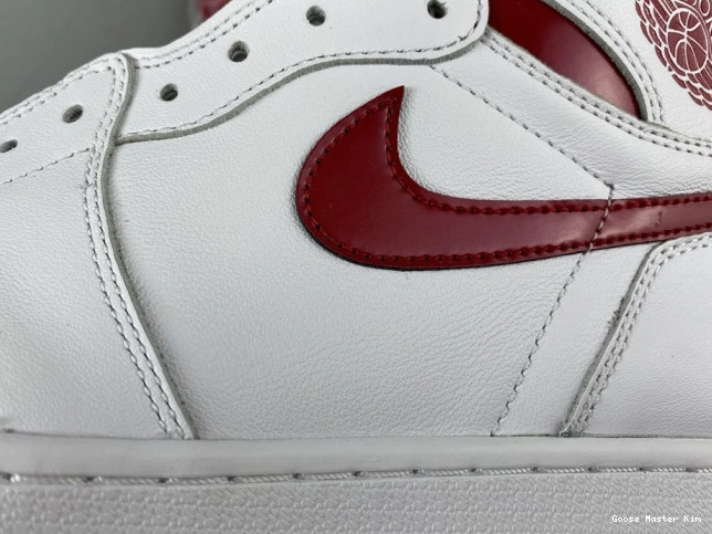 Jordan Red 555088-103 Air 1 Metallic Retro (2017) 0725